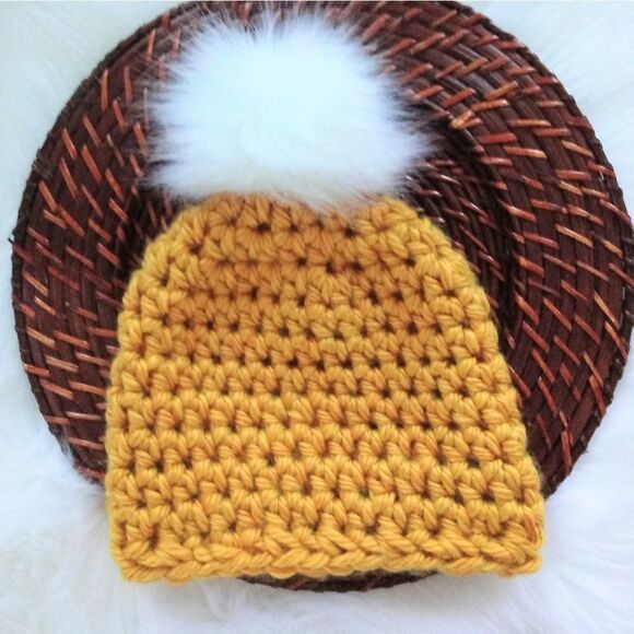 Mommy & Me Chunky Knit Crochet Hat Set - Picture 6 of 7